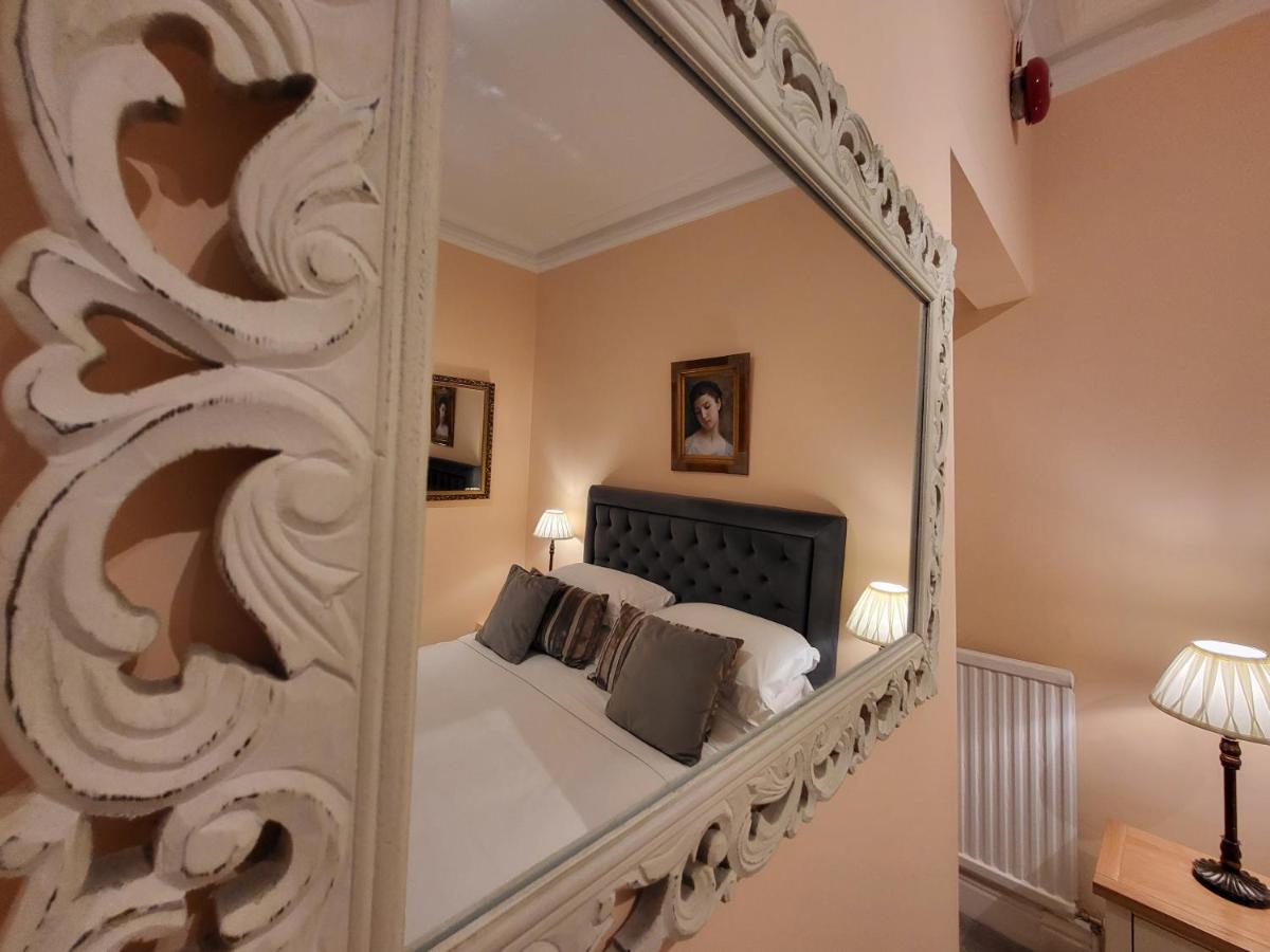 Georges Place York Dış mekan fotoğraf